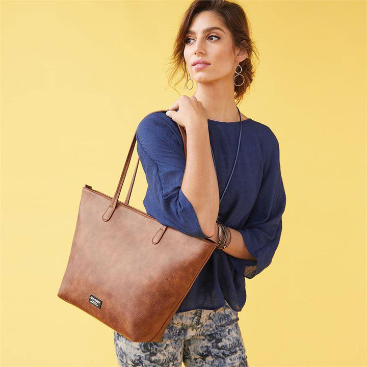 Noemi Neverful Tote, Cognac