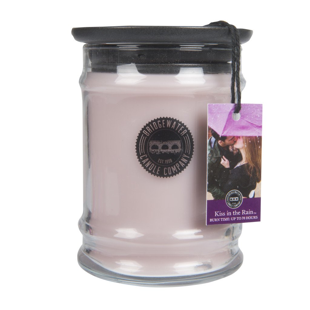 Bridgewater Kiss in the Rain 8 oz. Small Jar Candle