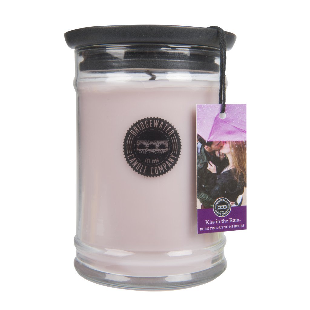 Bridgewater Candle Company Kiss in the Rain, 18 oz. Large Jar Candle