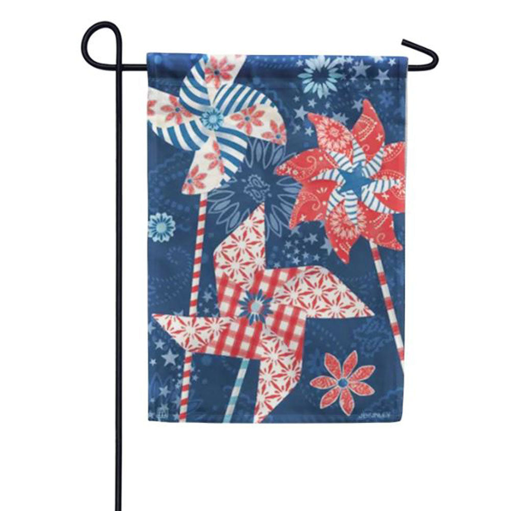 Magnet Works, Patriotic Pinwheels Garden Flag