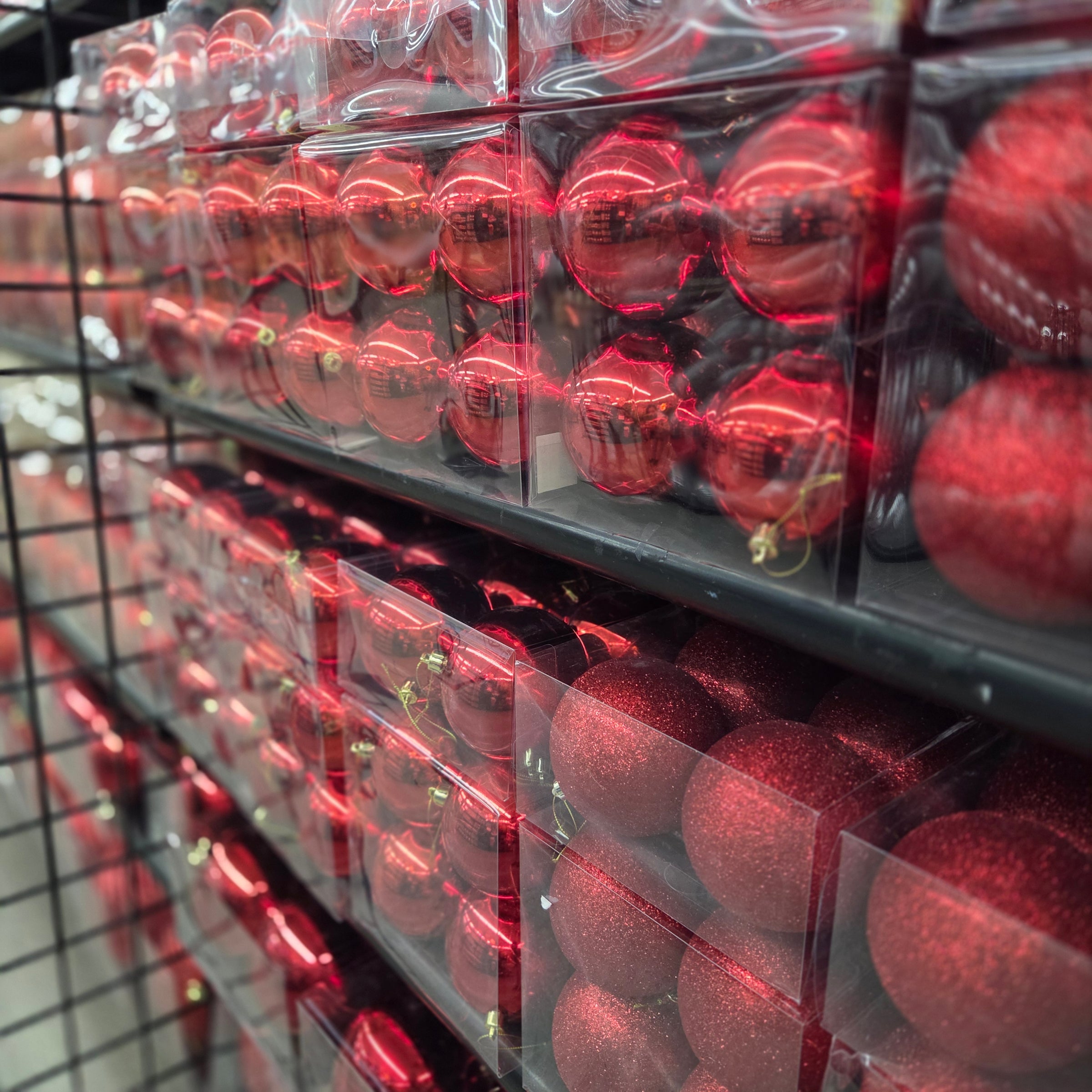 Boxed/Shatterproof Ornaments