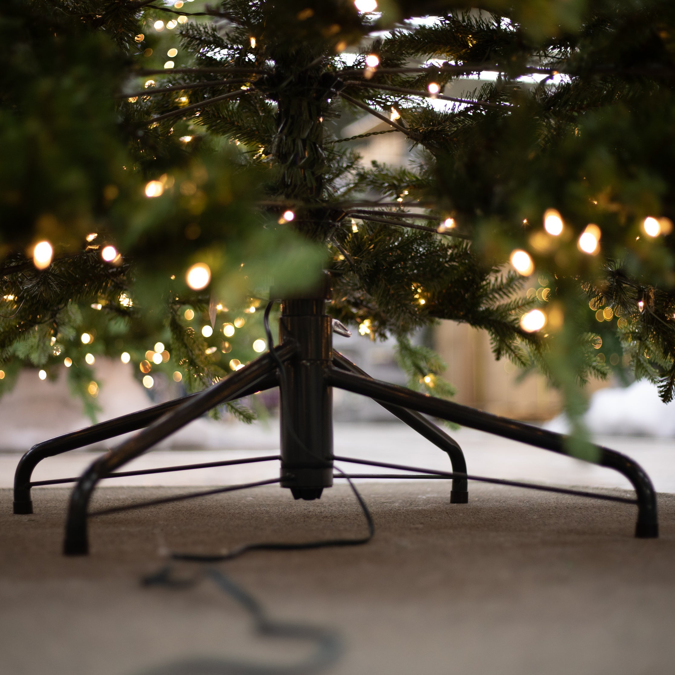 Tree Stands & Accessories