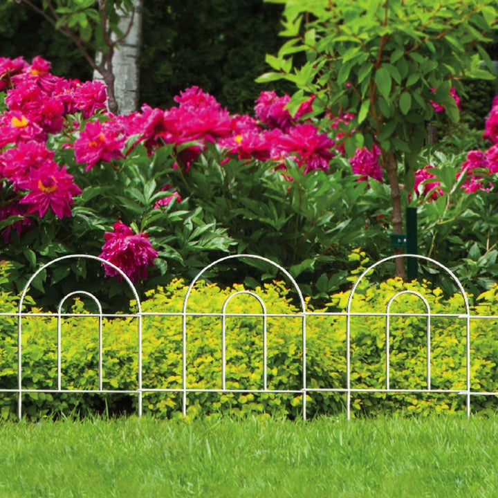 Garden Zone Round Folding Fence Garden Border, White, 18 in. x 8 ft.