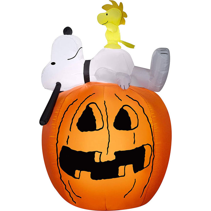 Gemmy, Snoopy & Woodstock on Pumpkin Inflatable, 4.5' Tall