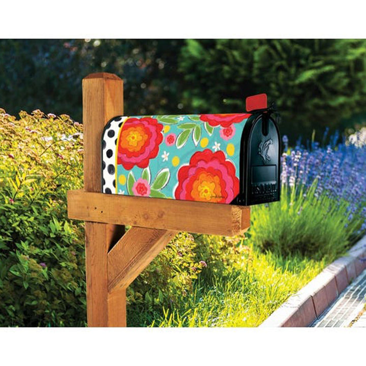 Studio M, Happy Go Lucky Mailwrap