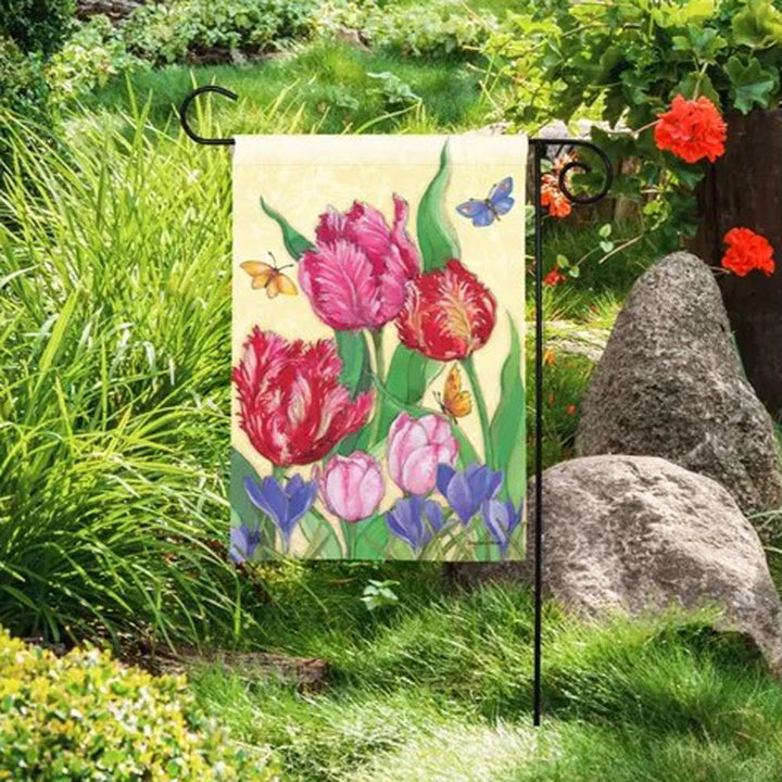 Studio M, Tulip Melody Garden Flag
