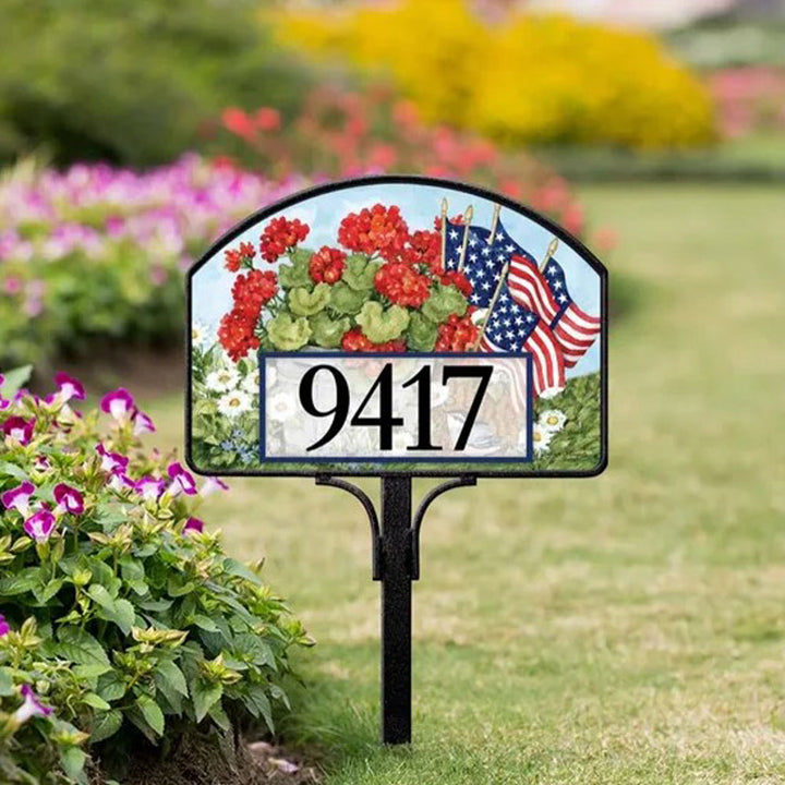 Studio M, Flags and Flowers Yard Design