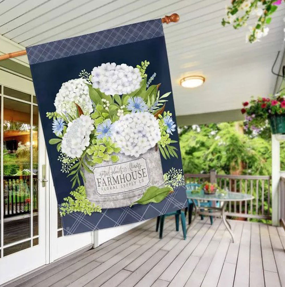 Studio M, Farmhouse Flowers Flag