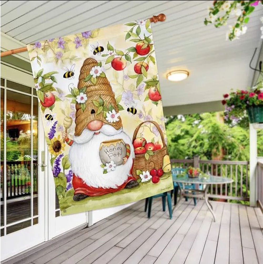 Studio M, Bee Happy Gnome Flag
