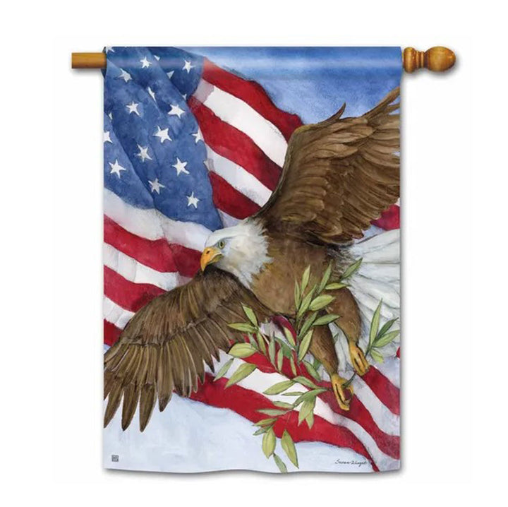 Studio M, Soaring Eagle Flag