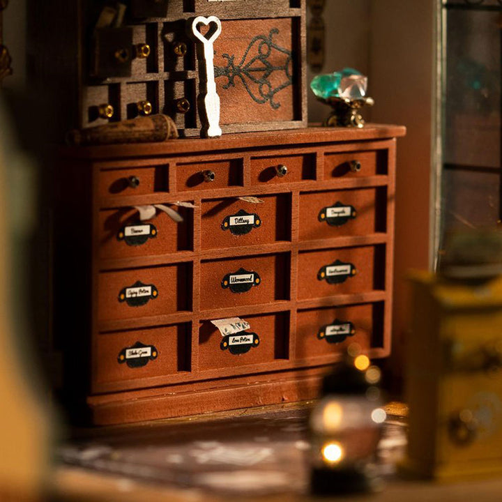 Robotime, Kiki's Magic Emporium, Miniature Kit