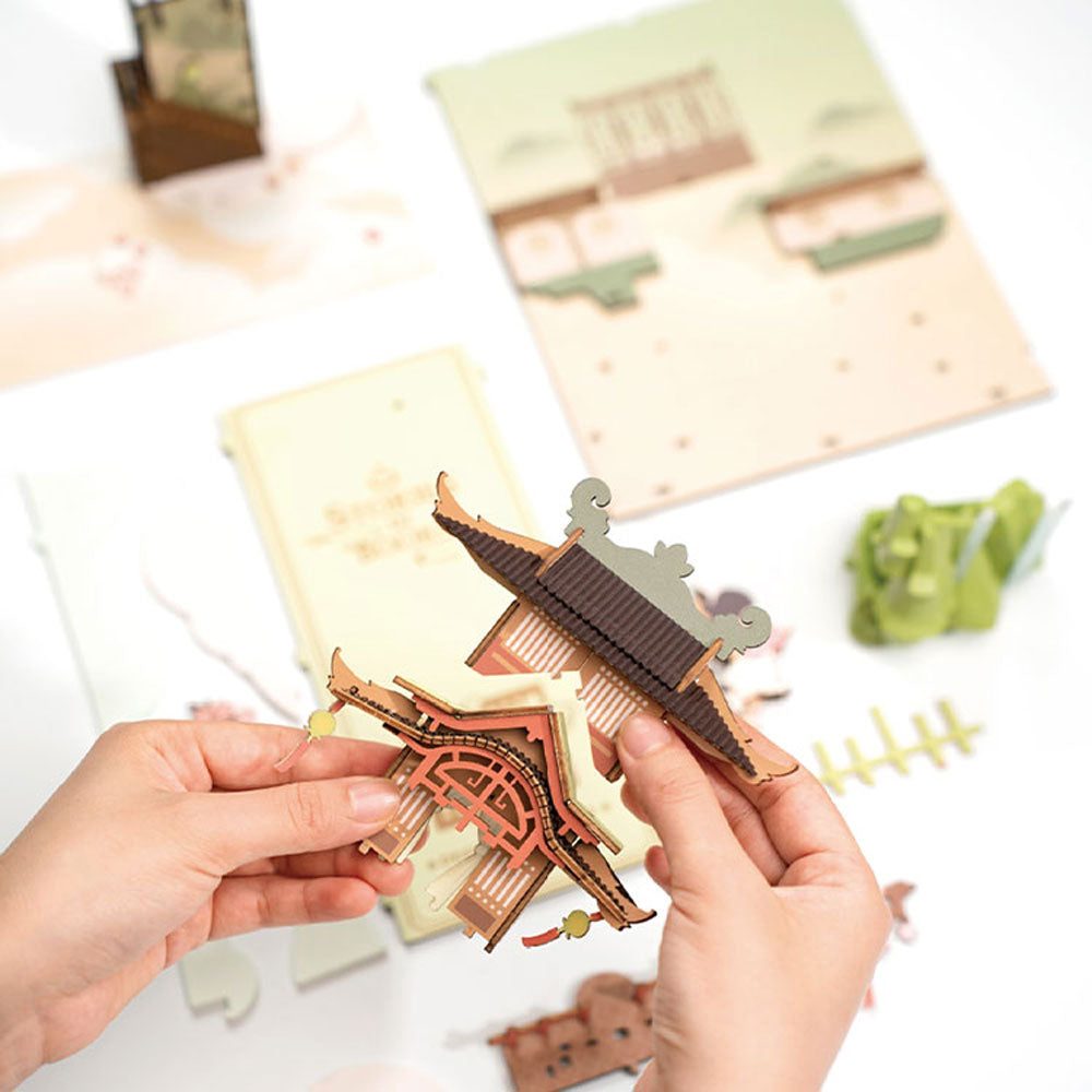 Robotime, Falling Sakura Miniature Book Nook Kit