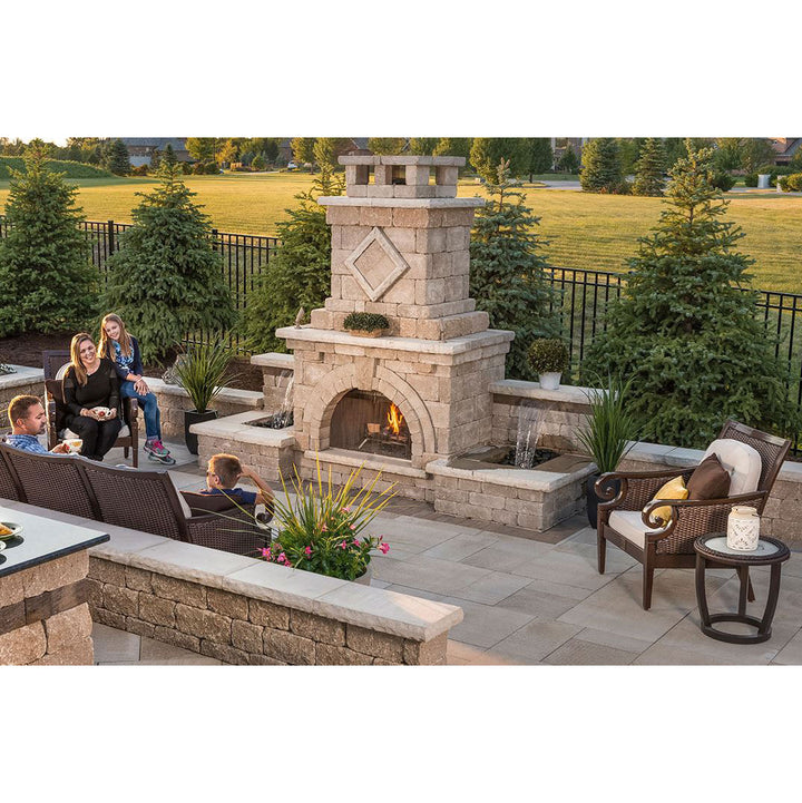 Unilock® Barcelona™ Fireplace