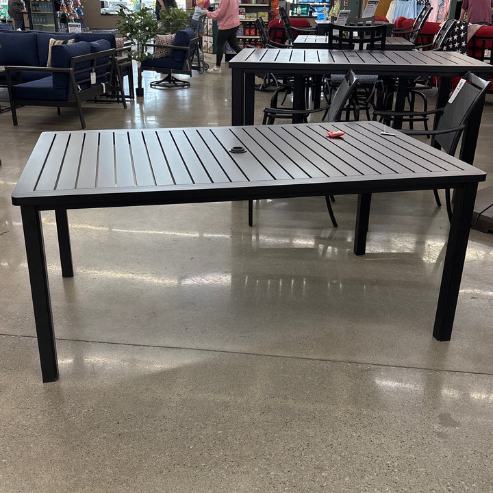 Hanamint, Dominion 42" x 68" Rectangle Table, Raven